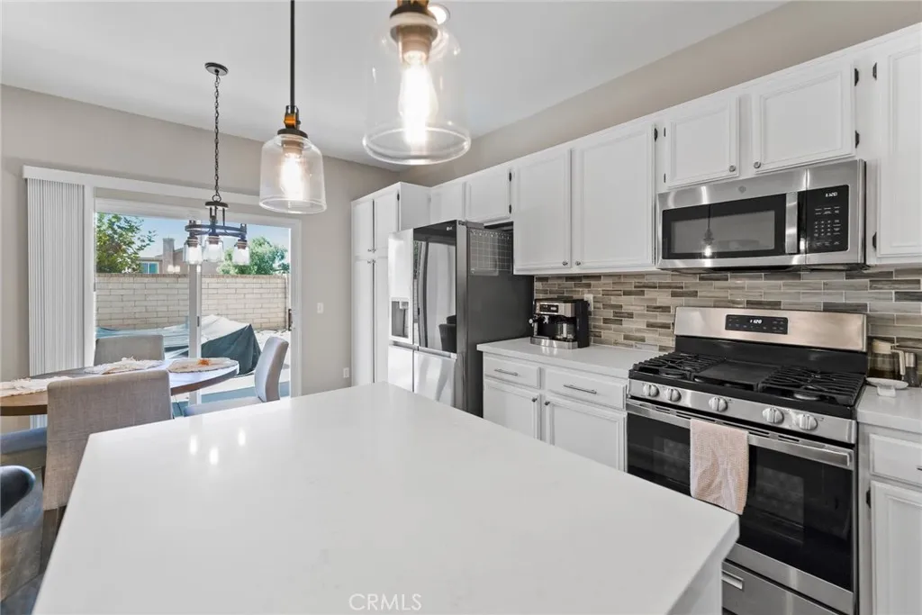 1429 Alta Palma, Perris, California 92571 home-pic-17